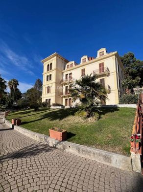 Apartament w San Remo, Provincia di Imperia