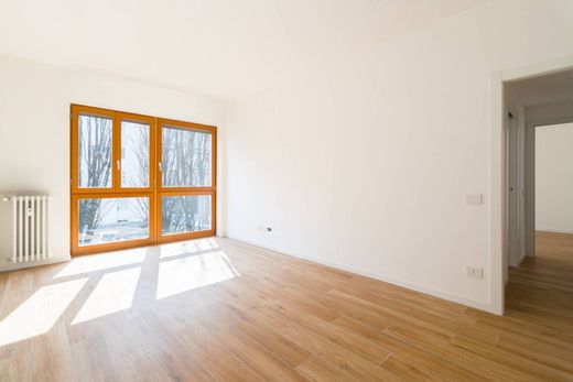 Apartment in Milan, Lombardy