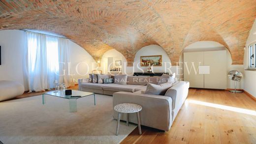 Casa di lusso a Rovato, Brescia