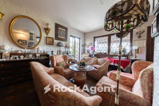 Willa w Camparada, Provincia di Monza e della Brianza