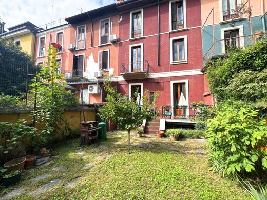 Terraced house in Milan, Lombardy