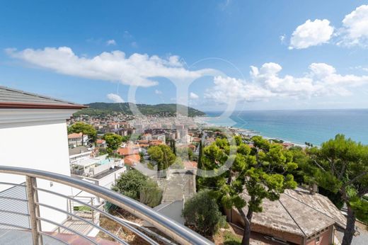 Вилла, Andora, Provincia di Savona