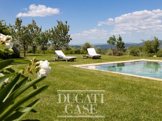 빌라 / Bucine, Province of Arezzo