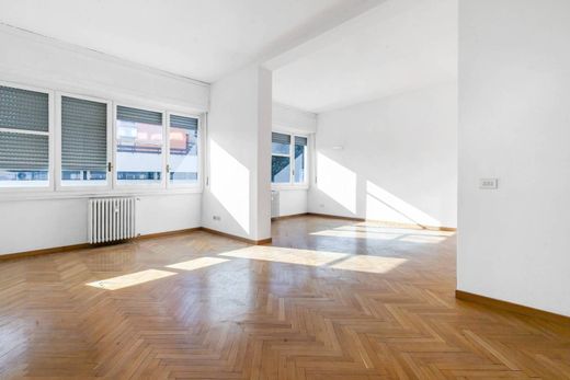 Apartment in Milan, Lombardy