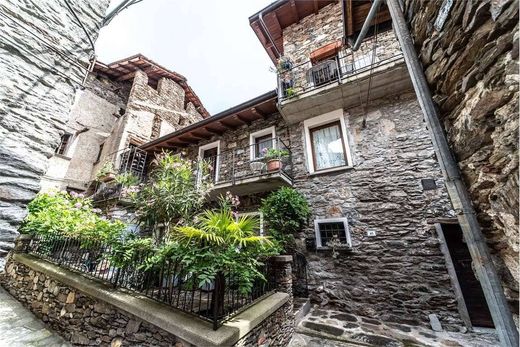 Casa de campo en Pianello del Lario, Provincia di Como