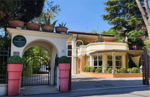 Villa in Desenzano del Garda, Provincia di Brescia