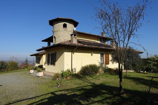 Villa for sale in Nizza Monferrato