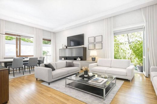 Apartment in Rome, Latium