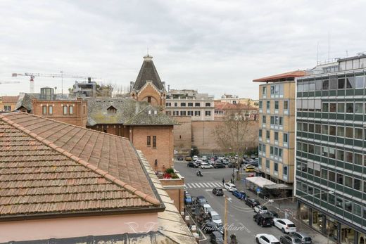 Penthouse w Rzym, Lazio