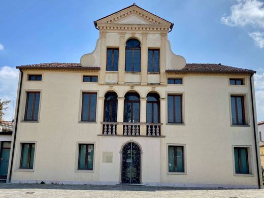 Edificio en Camposampiero, Padua