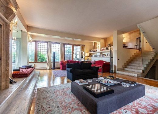 Villa à Rome, Latium