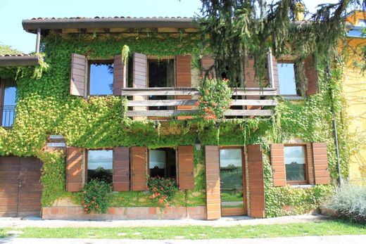 Βίλα σε Fontanile, Provincia di Asti