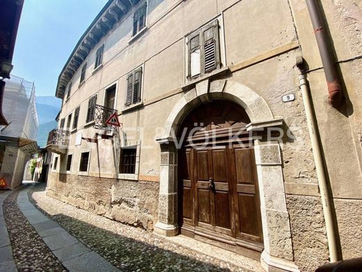 Элитный дом, Ala, Provincia autonoma di Trento