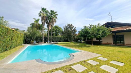 Villa en Viagrande, Catania