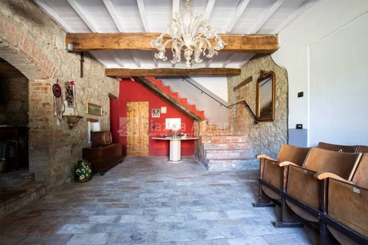 豪宅  Albinea, 雷焦艾米利亚省