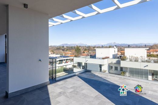 Penthouse in Carate Brianza, Provincia di Monza e della Brianza