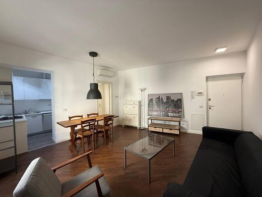 Appartement in Milaan, Città metropolitana di Milano