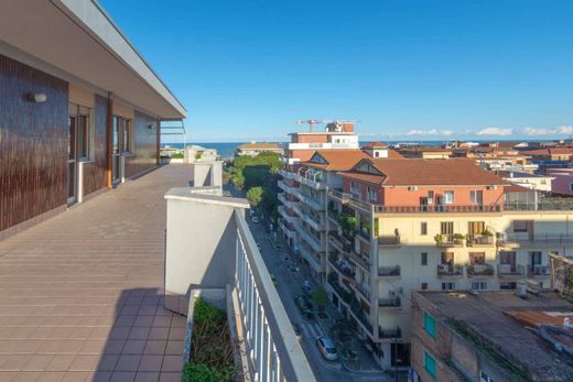 Penthouse in Pescara, Provincia di Pescara