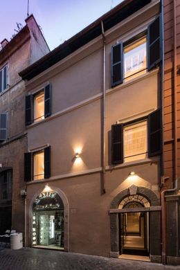 Maison de luxe à Rome, Latium