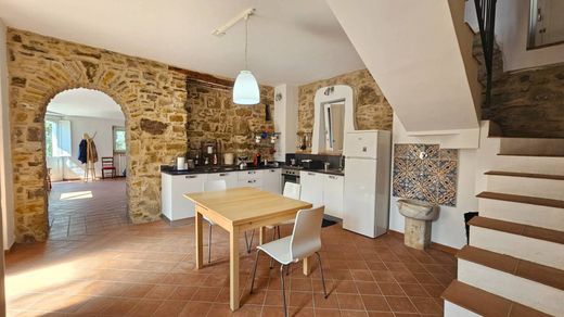 Castellabate, Provincia di Salernoの高級住宅
