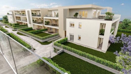 Attico a Bernareggio, Monza e Brianza