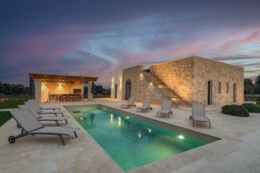 Villa in Ostuni, Provincia di Brindisi
