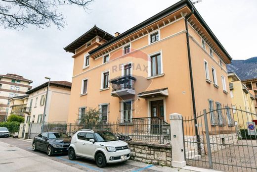 阁楼  Trento, Provincia autonoma di Trento