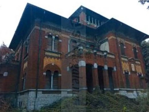 Villa in Mariano Comense, Provincia di Como