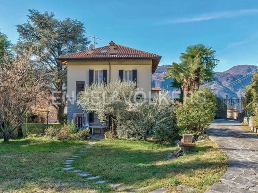 Villa in Lierna, Provincia di Lecco