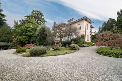 Пентхаус, Варезе, Provincia di Varese