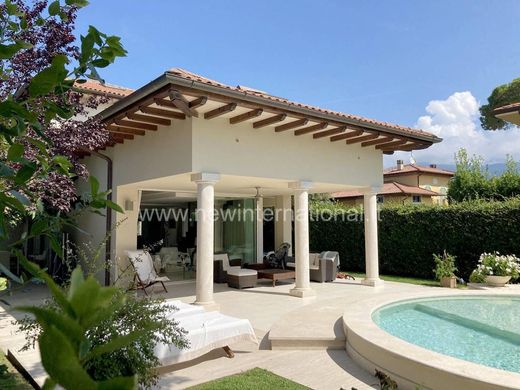 ‏וילה ב  Forte dei Marmi, Provincia di Lucca