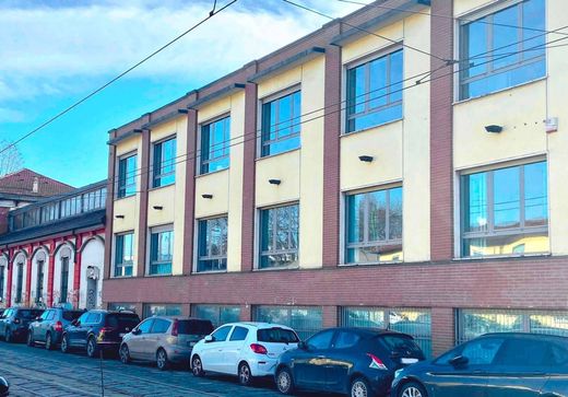 Ofis Milano, Milano ilçesinde