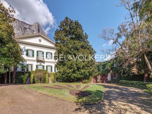 Villa in Lecco, Provincia di Lecco