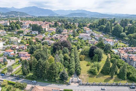 Villa en Albiolo, Provincia di Como