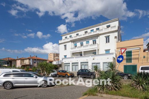 Albergo a Rosignano Marittimo, Livorno
