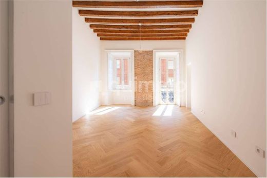 Apartment in Milan, Lombardy