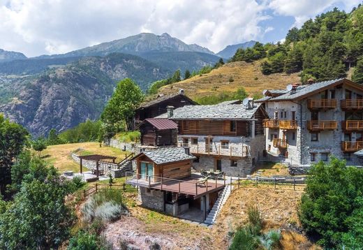 Köy evi Antey-Saint-Andrè, Aosta ilçesinde