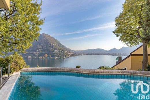 Villa en Como, Provincia di Como