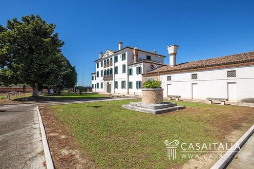 Villa in Canaro, Provincia di Rovigo
