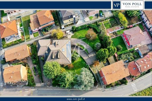 Residential complexes in Bollate, Milan