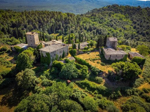 Kamienica w Casole d'Elsa, Provincia di Siena