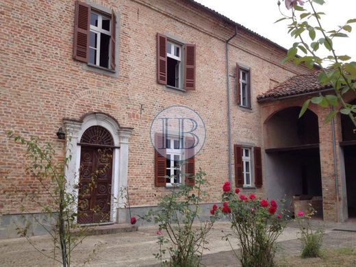 Montaldo Scarampi, Provincia di Astiのカントリーハウス