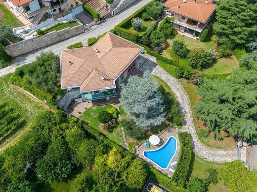 Villa in Grezzana, Provincia di Verona