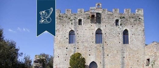 Zamek w Sovicille, Provincia di Siena