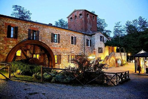 منزل ريفي ﻓﻲ Chiusdino, Provincia di Siena