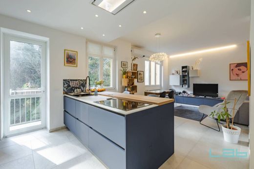 Appartamento a Trieste, Friuli Venezia Giulia