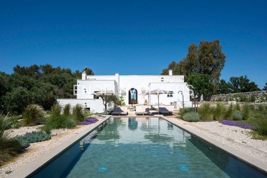Villa in Ostuni, Provincia di Brindisi