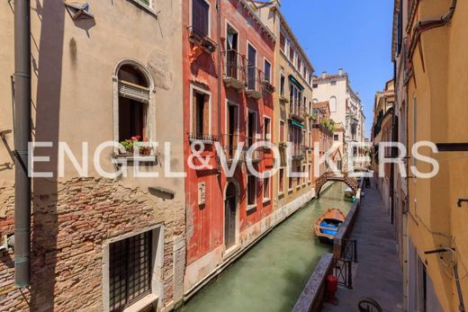 Apartment / Etagenwohnung in Venedig, Venetien
