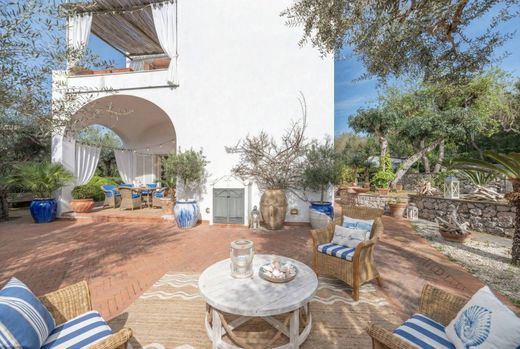 Villa in Anacapri, Naples