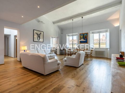 Apartment / Etagenwohnung in Florenz, Toskana